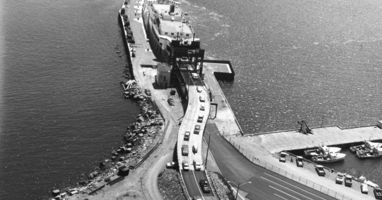 the vacationland docked